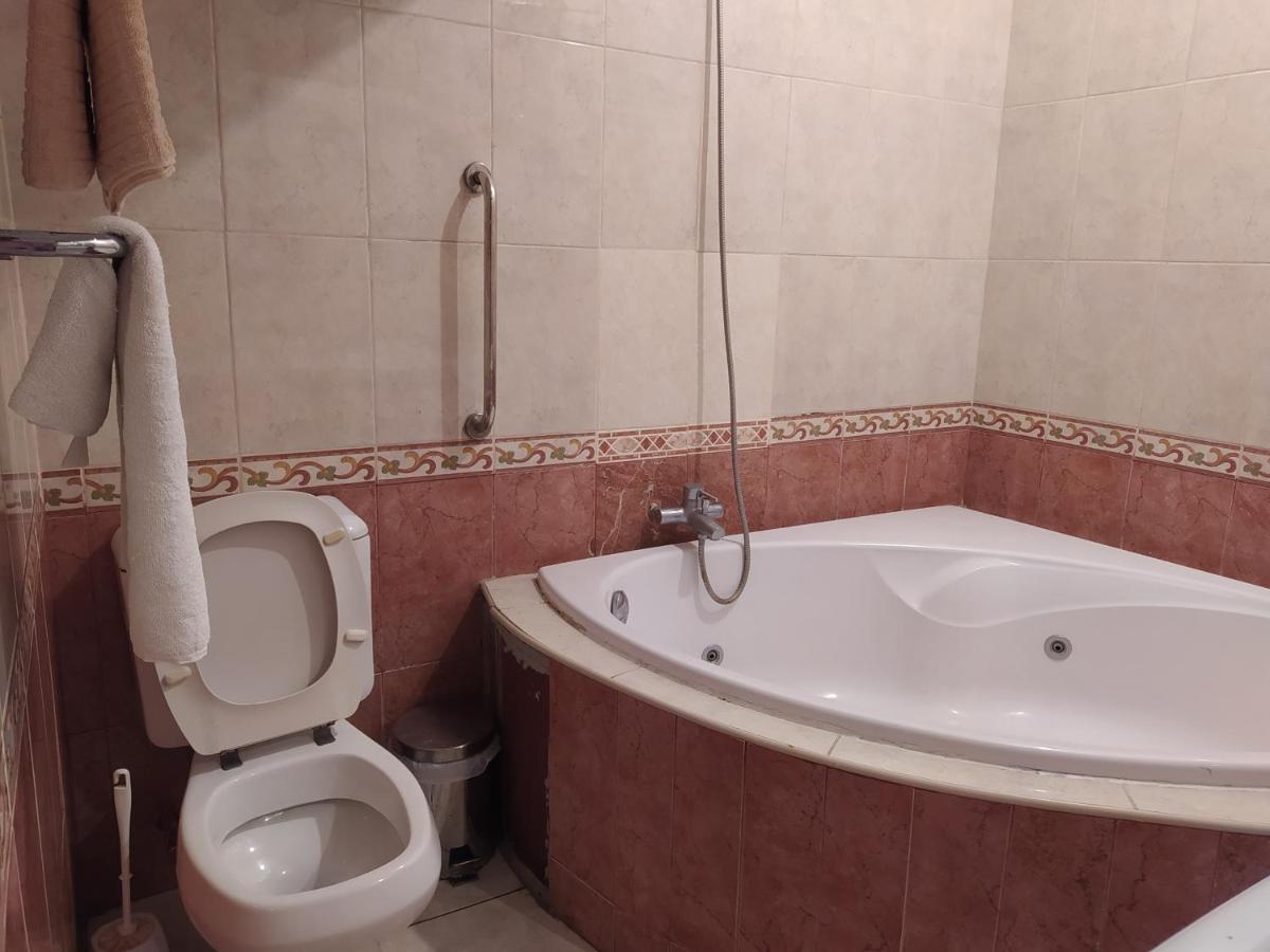 Apartamento Frente Al Palacio Gobierno Apartment Lima Ngoại thất bức ảnh
